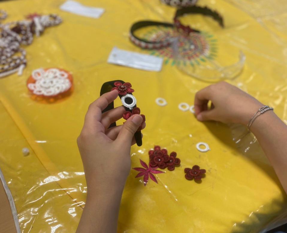 summer centers program that was held for girls from 11-27 July at the Umm Ma`bad Summer Center 